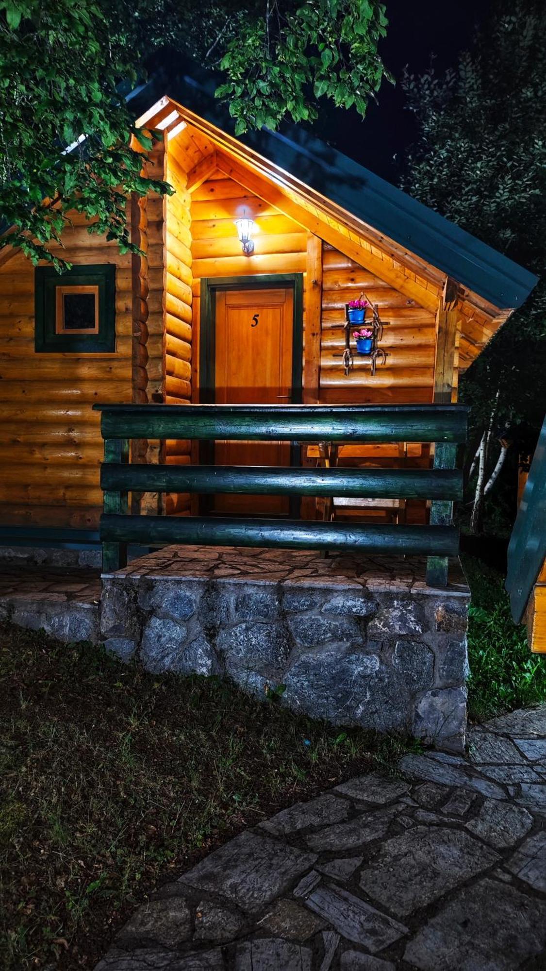 Kozak Apartments & Restaurant Mojkovac Exteriér fotografie